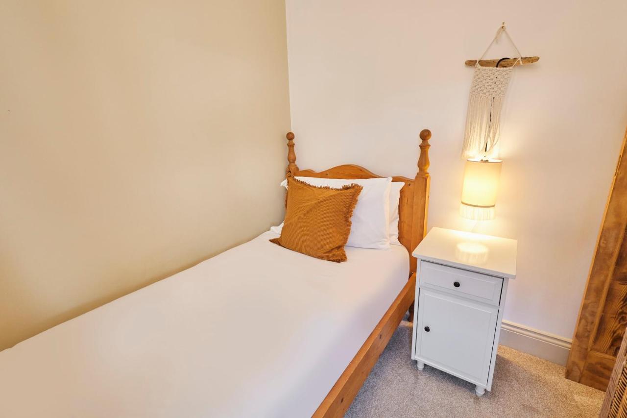 Host & Stay - Luna Terrace Scarborough Exterior photo